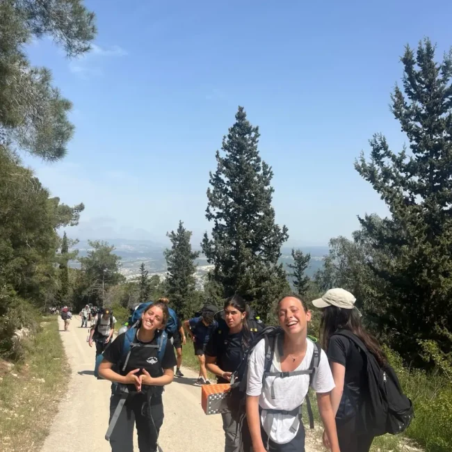 גלריה תלם PHOTO-2025-08-04-12-13-44